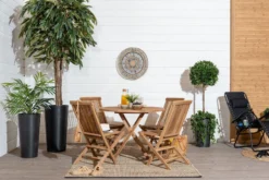 House Nordic Toledo Tiikkituoli -Veke kauppa House nordic toledo oviedo 4 hengen ruokailuryhma pyorea 2 laatu miljoossa web 1 1