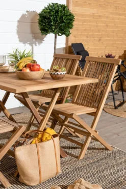 House Nordic Toledo Tiikkituoli