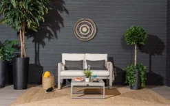 Veke Kallas Sohvapöytä 65x65 Cm Greige -Veke kauppa Kallas 2 istuttava sohva greige hiekka miljoossa web 11