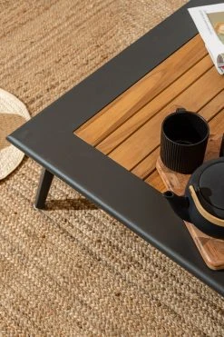 Veke Savu Kulmasohva Ja Sohvapöytä Musta/hiekka -Veke kauppa SAvu kulmasohva miljoossa musta web pete 10