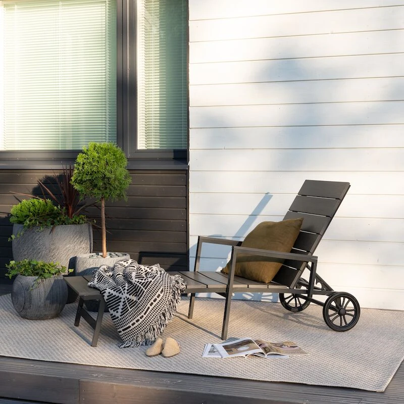 Veke Saari Aurinkotuoli Tummanharmaa 5 Veke Saari Aurinkotuoli Tummanharmaa - Image 5